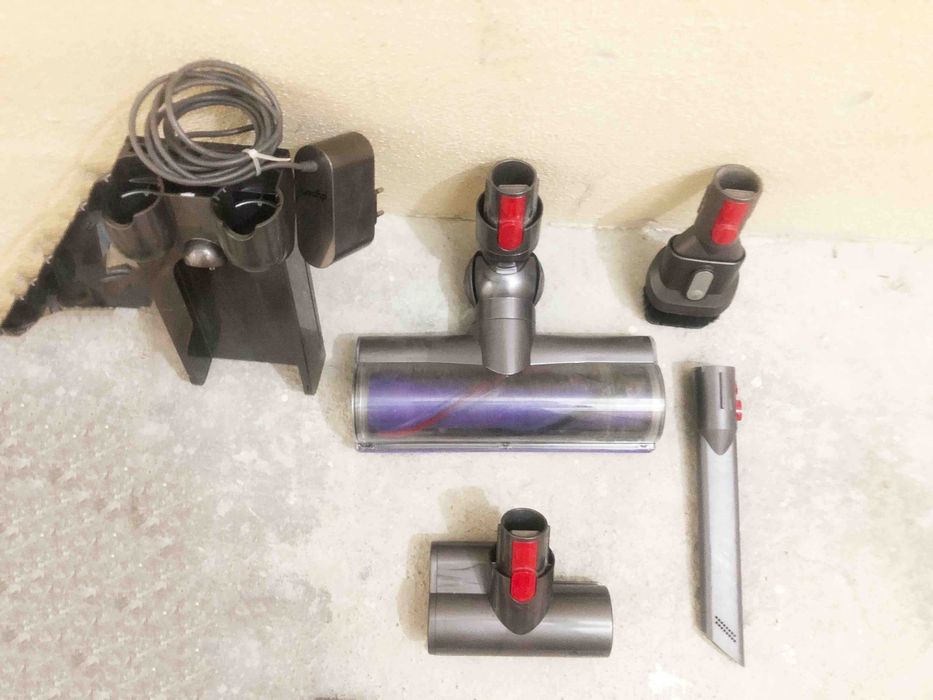 Aspirador Dysen v11 animal+ (bateria viciada)