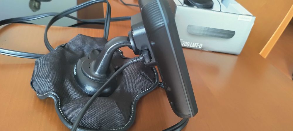 GPS Garmin DEZL 780 LMT-D Camiões Autocaravanas Mapas e Trânsito Vita