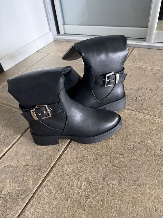 Buty damskie CCC