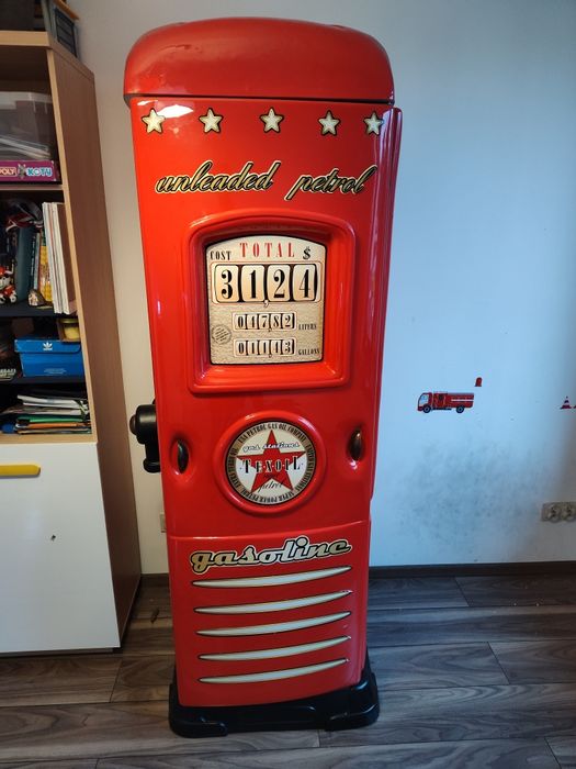 Szafa z biurkiem dziecięca czerwona stan dobry