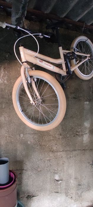 Bicicleta criança desocupar