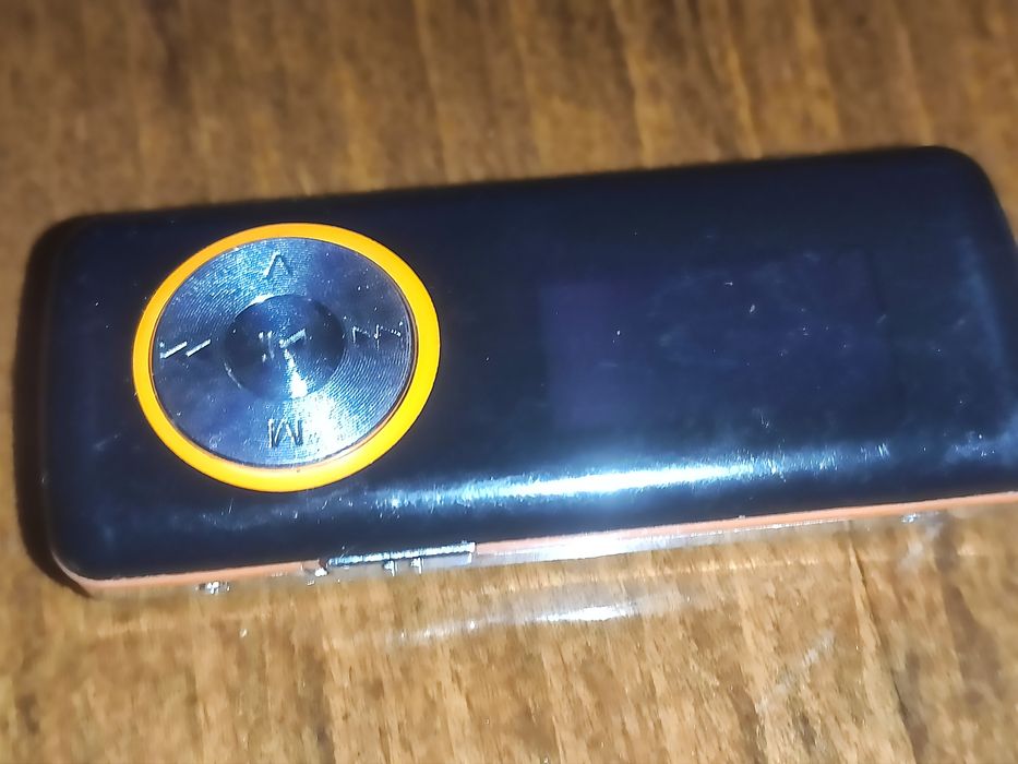 Плеєр Assistant AM-093 плеер мп3 mp3