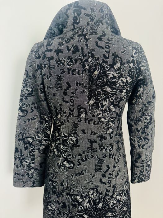 Strukturalny plaszcz Desigual czarny XS
