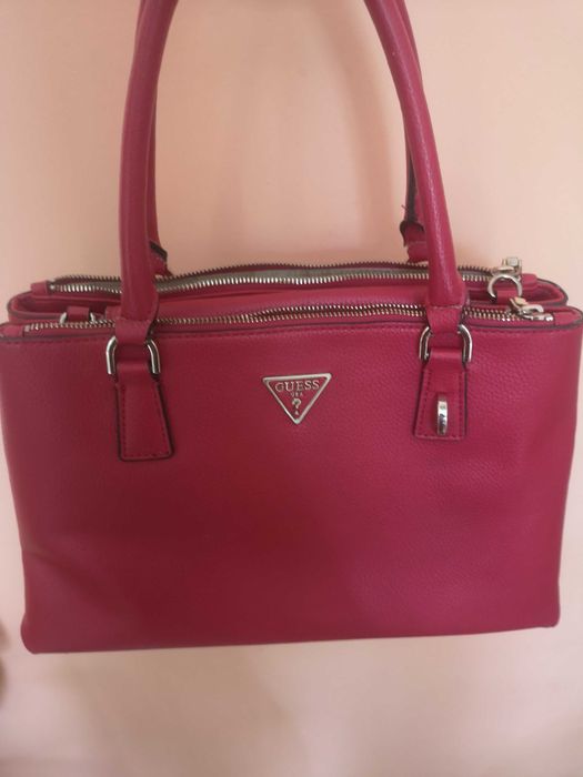 Torebka Guess  czerwona