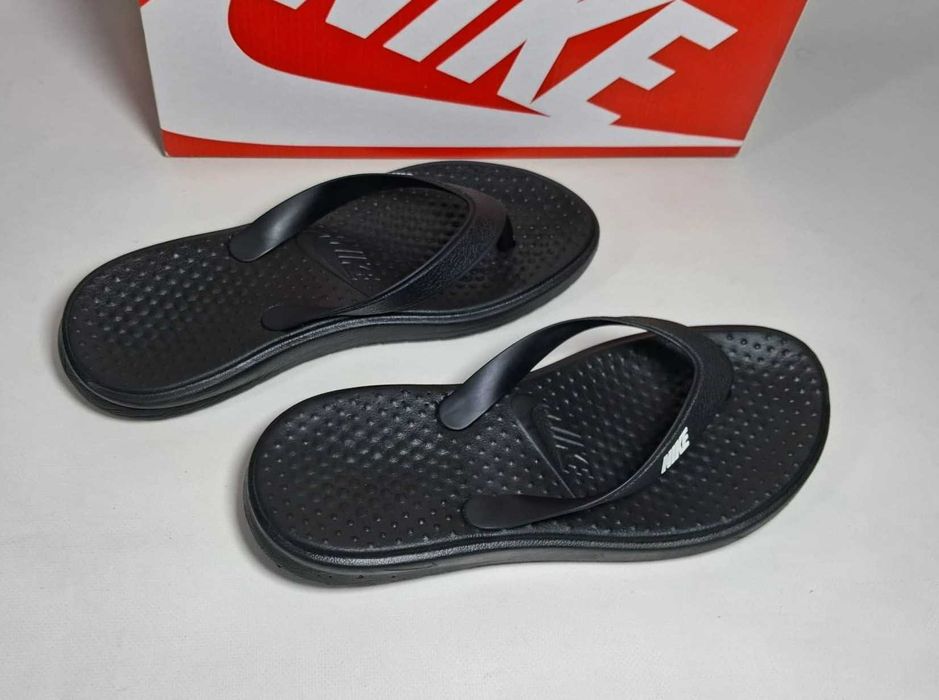 Шльопанці В'єтнамки Nike SOLAY THONG (р. 42) шлепки мужские /Crocs