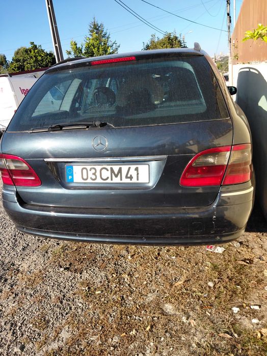 Mercedes benz E220 — photo 2