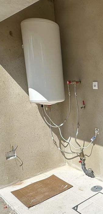Termoacumulador Eletrico Vertica 100 litros