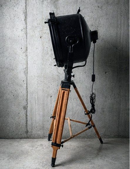 Lampa stojąca loftowa