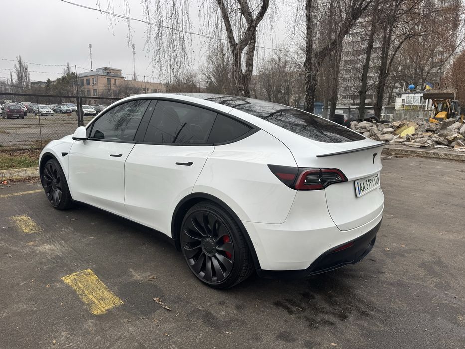 Продам Tesla Model Y Performance 2022рік 82квт