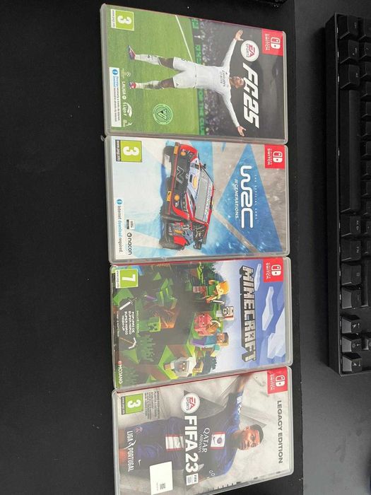 Nintendo Switch + Comando Battletron (Novo) + 4 Jogos