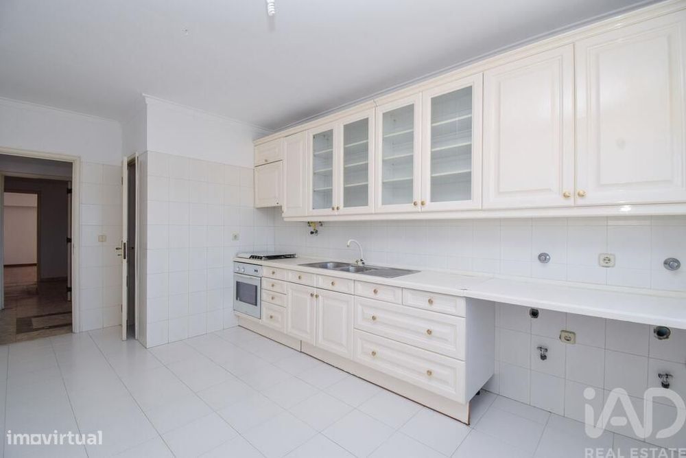 Apartamento T2 em Agualva e Mira-Sintra