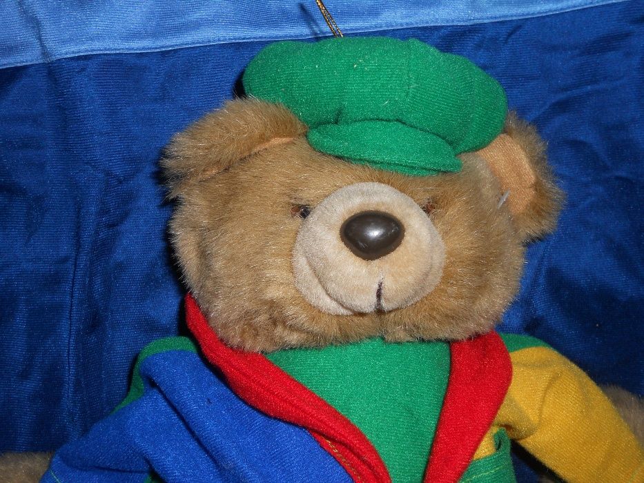 Мишка -  клоун .