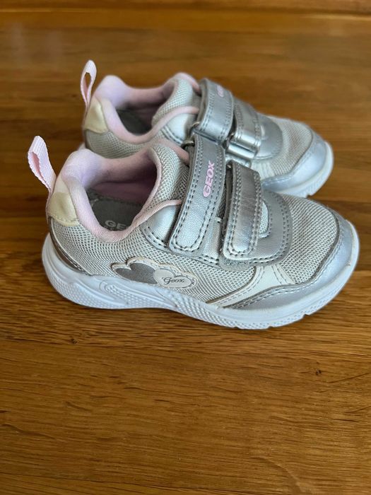 Lekkie adidasy Geox