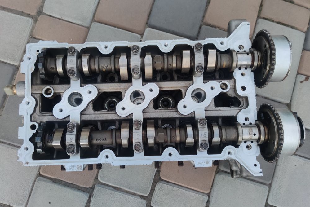 ГБЦ на 3.3 GDI G6DH 221103cgb1