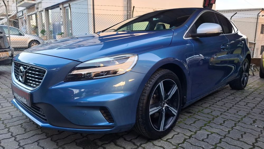 Volvo V40 2.0 D2 R-Design