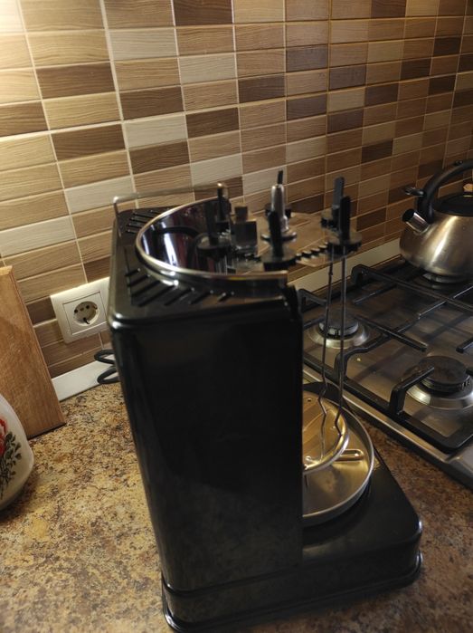 Шашличниця вертикальна