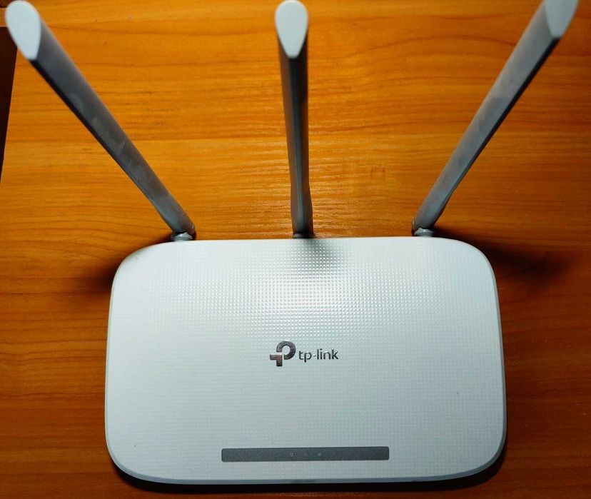 Роутер (маршрутизатор) TP-Link 845N (Ru)