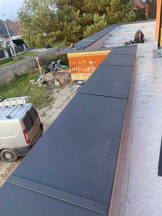 Obróbki kominów, wentylacji , kalenic…