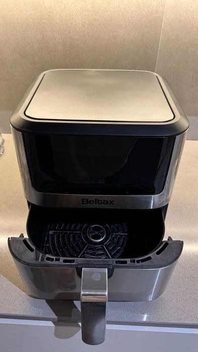 Fritadeira sem óleo AirFryer 6L
