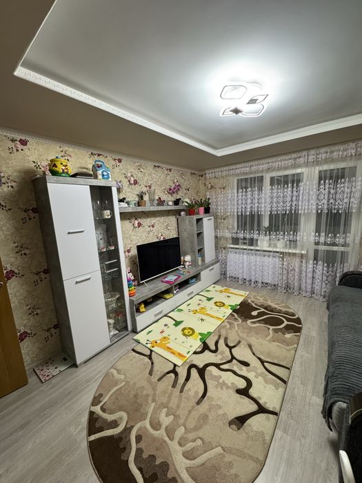 Продам 2-кімнатну квартиру в Яворові