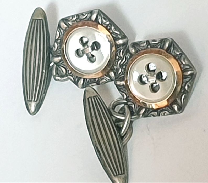 Fantásticos antigos botões de punho-prata e ouro português contrastado