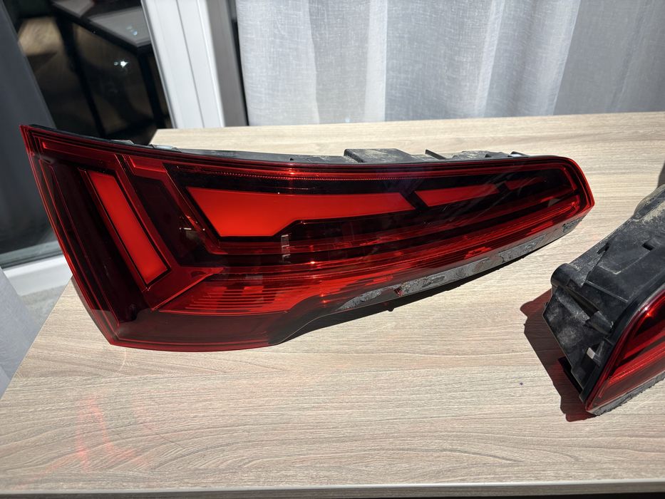 Задні стопи ліхтарі audi q5 fy 80a