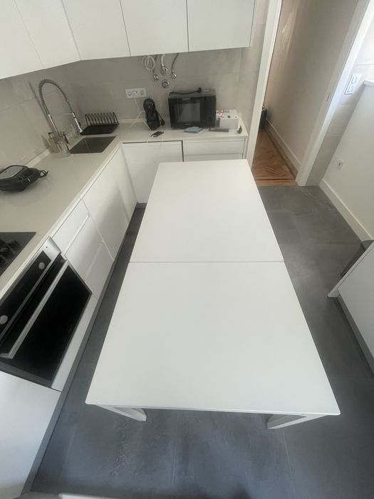 Extendable Dining Table IKEA64730143492610121