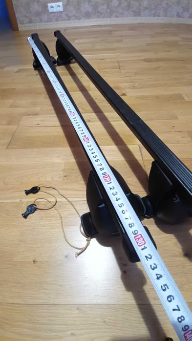 Багажник для плаского даху автомобіля Mont Blanc 1260/890