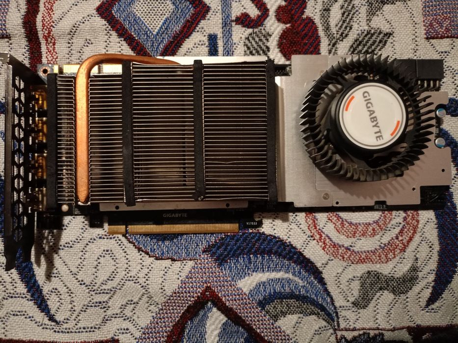 Відеокарта  gigabyte gtx 1080ti turbo edition
