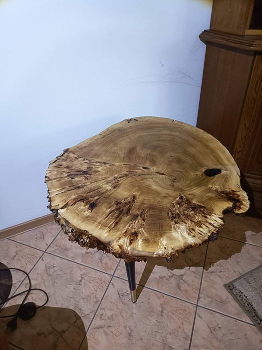 Stolik kawowy drewno z czeczotą