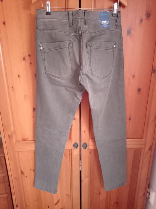 Spodnie jeansowe C&A 100% bawełna 32/34 za 1/4 ceny sklepowej jak nowe