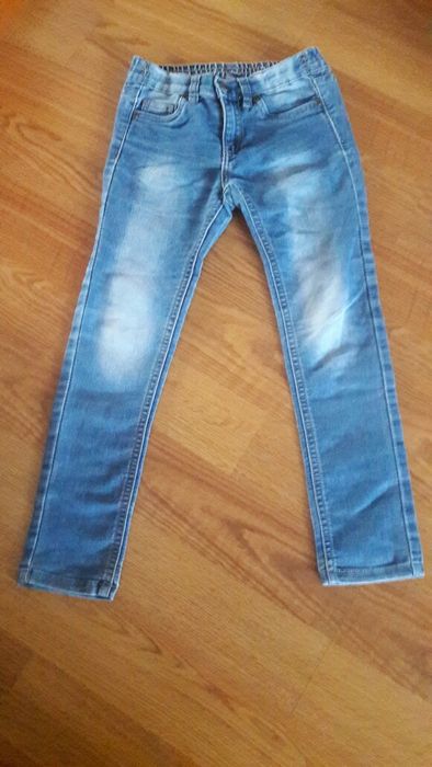 Джинси на ріст 122