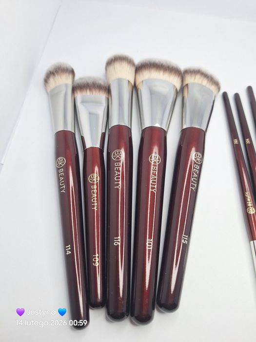 Duży zestaw 13 pędzli do makijażu twarzy i oczy BK BEAUTY