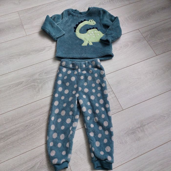 Тепла махрова  піжама для хлопчика 92 розмір 18-24 міс