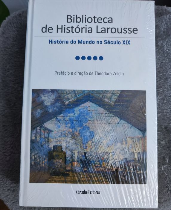 Biblioteca de História Larousse do Círculo de Leitores