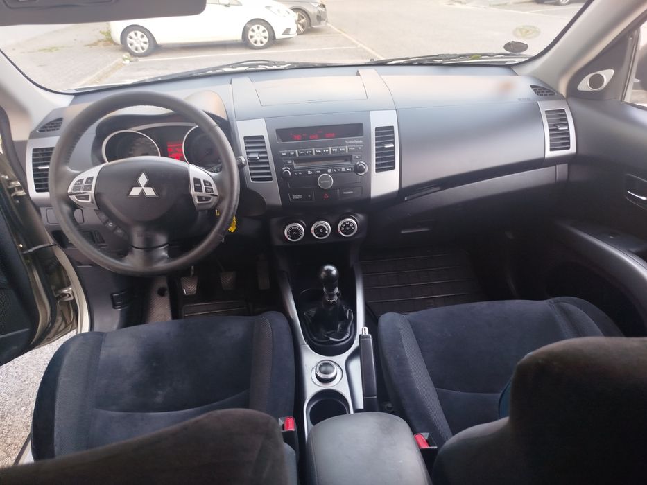 Mitsubishi Outlander 2.0Did 7Lug/2007/Versão 4×4/IUC barato/Aceito retoma