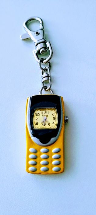 Zegarek żółty  kieszonkowy metalowy oryginalny Fergi 10cm