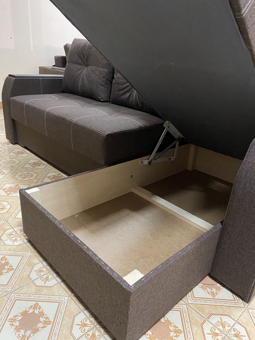 Новий Кутовий Розкладний Диван з Кутом на Ваш вибір та великими нішами