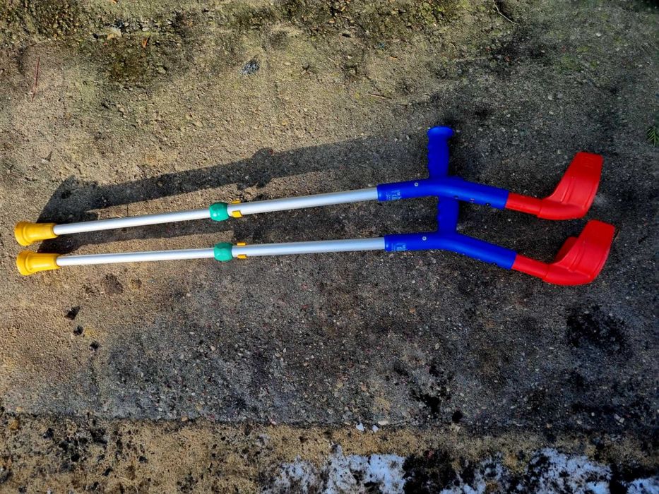 Sprzedam kule ortopedyczne