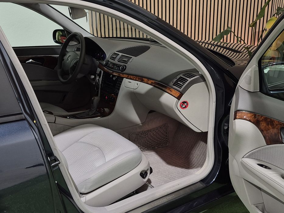 Mercedes E220 CDI - 80.000KM - AUTO | NACIONAL | ELEGANCE