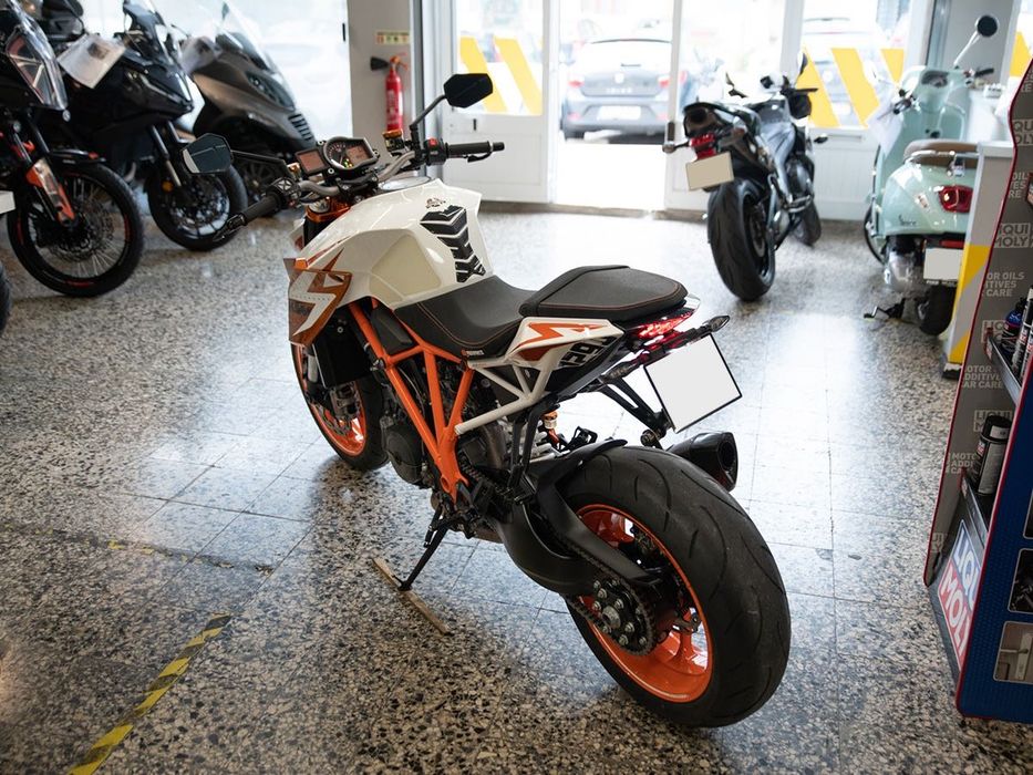 KTM Super Duke SE 1290 r de 2016 Absolutamente "Como Nova" 3314 Kms