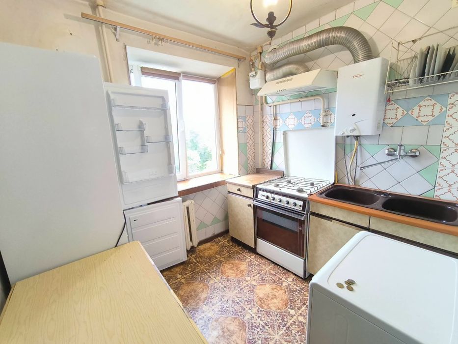Продаж 3к квартири Вишенька