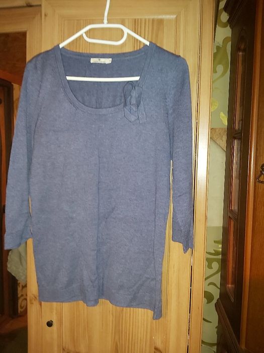 Cieplutki, cienki sweterek- bluzka M/L