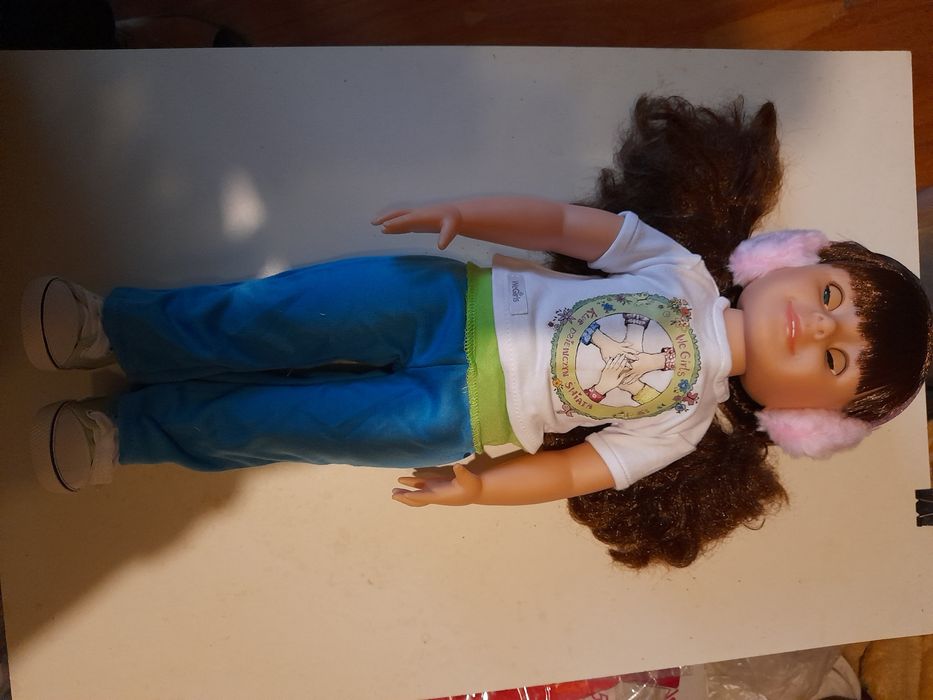 Super cena.Lalka WeGirls 46 cm nowa z zestawem ubraneķ
