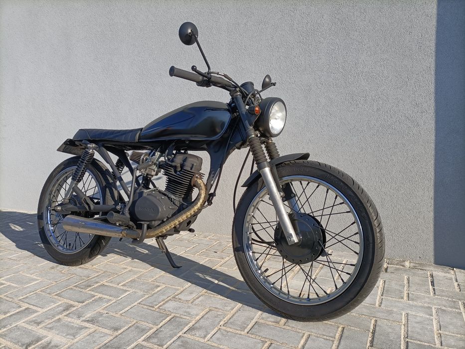 Honda CG 125 Brat / Café Racer
