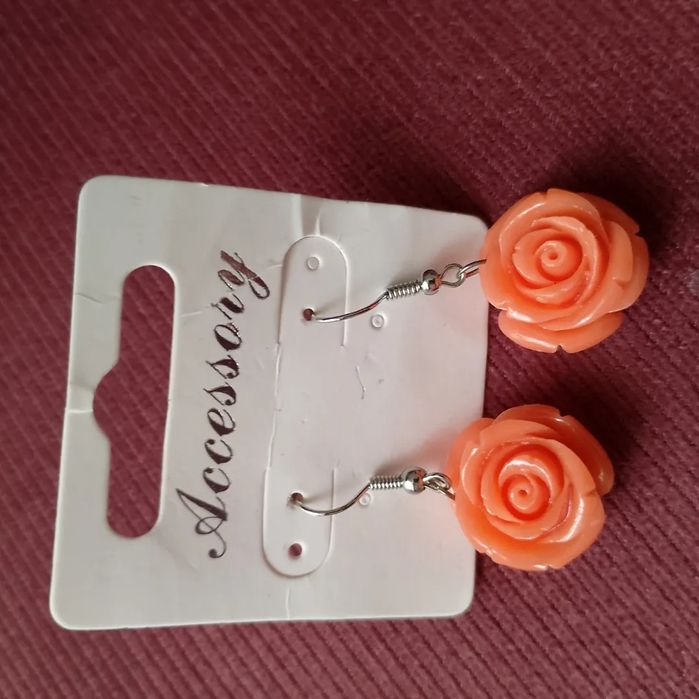 Сережки (біжутерія)