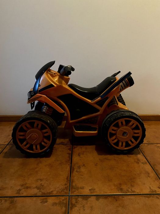 Moto 4 bateria criança