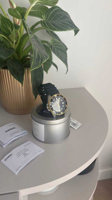 Zegarek Casio Nowy 200m Waterproof