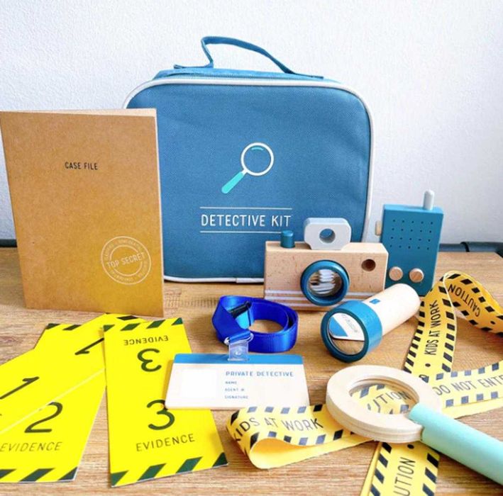 Розпродаж дитячого одягу та іграшок у зв’язку із закриттям магазину