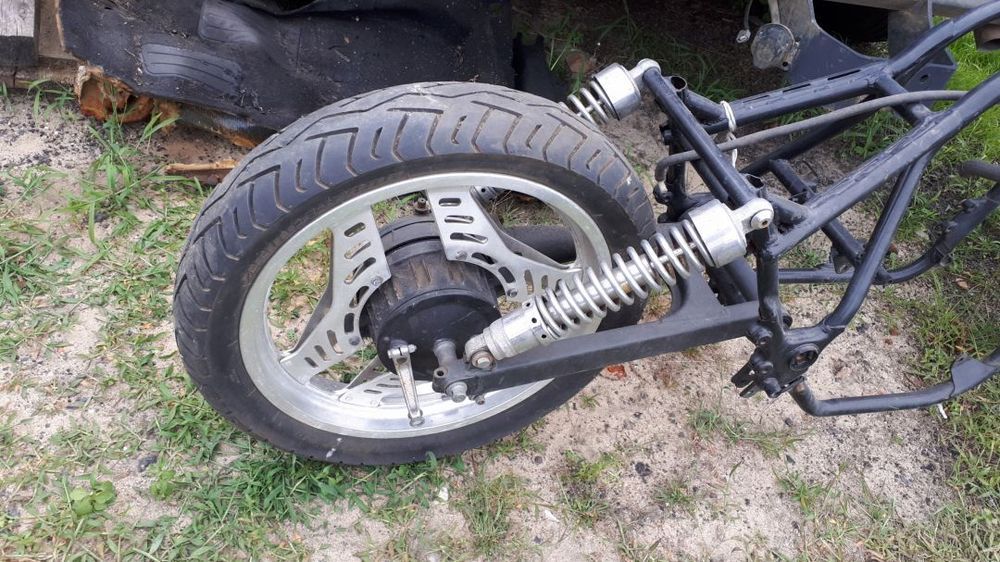 honda vt 500 części rama dyfer koła przód